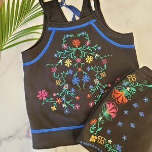 Xhilaration medium matching Mexican embroidery set tank top & shorts boho